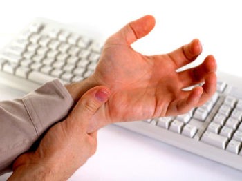 Как распознать и лечить артроз пальцев рук Как распознать и лечить артроз пальцев рук