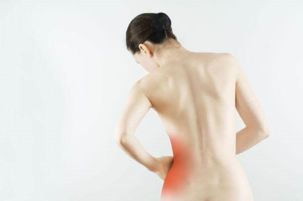 Боль в спине слева Боль в спине слева