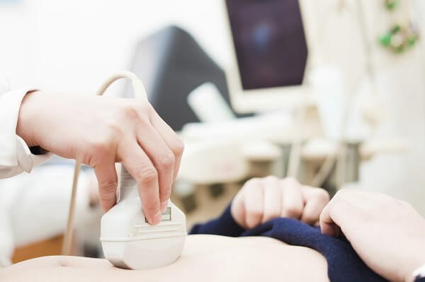 Боль в области солнечного сплетения - симптом или самостоятельное заболевание? Боль в области солнечного сплетения - симптом или самостоятельное заболевание?