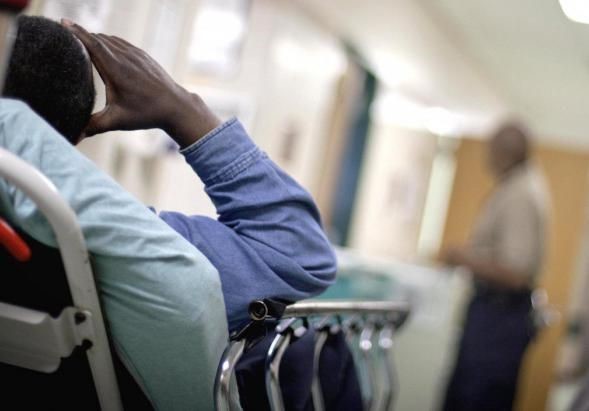 Что делать, если давление 140 на 100? Что делать, если давление 140 на 100?