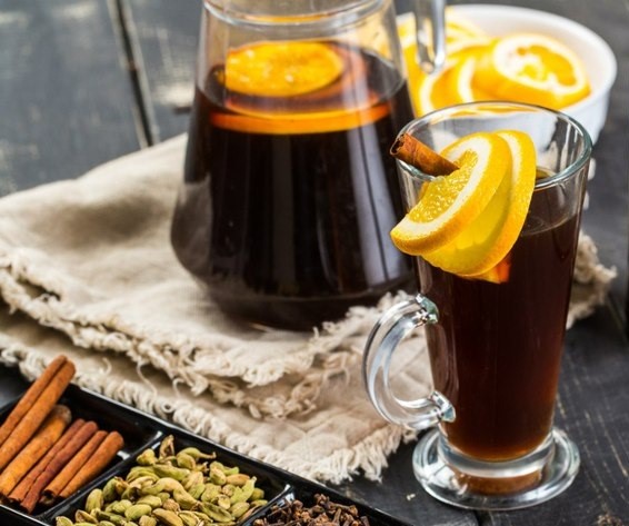 Теплое пиво от горла: полезные свойства и показания к применению Теплое пиво от горла: полезные свойства и показания к применению