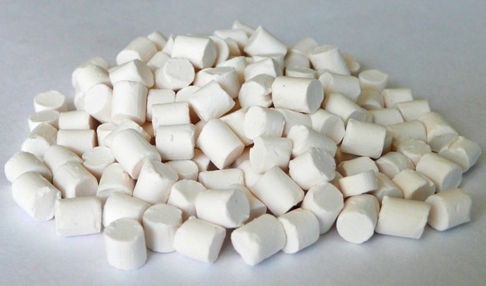 Очищение кишечника при помощи активированного угля Очищение кишечника при помощи активированного угля