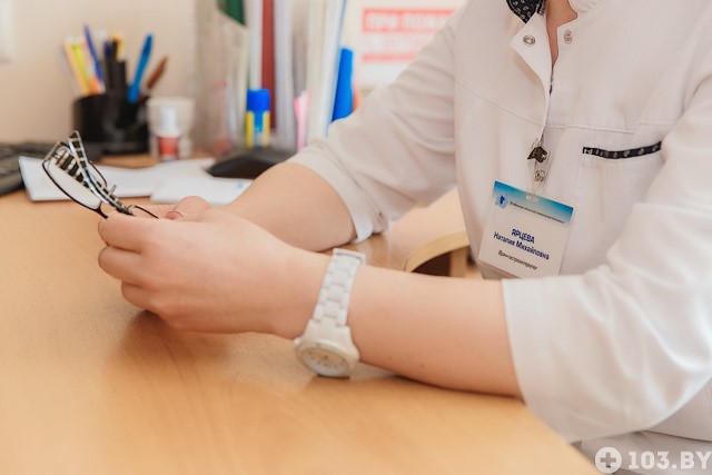 Внешние признаки заболевания печени. Печеночный запах изо рта: причины возникновения Внешние признаки заболевания печени. Печеночный запах изо рта: причины возникновения