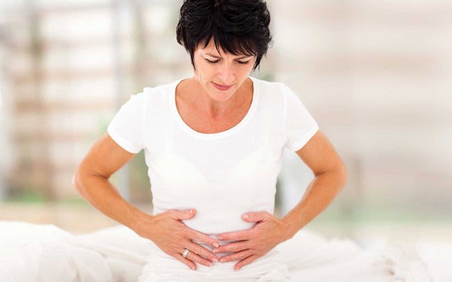 Почему появляется изжога и как с ней бороться? Почему появляется изжога и как с ней бороться?