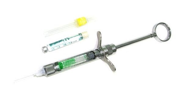 Причины и основные методы лечения фурункула в носу Причины и основные методы лечения фурункула в носу