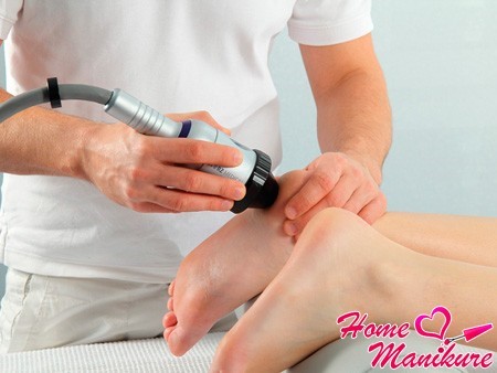 Как можно избавиться от пяточной шпоры? Как можно избавиться от пяточной шпоры?