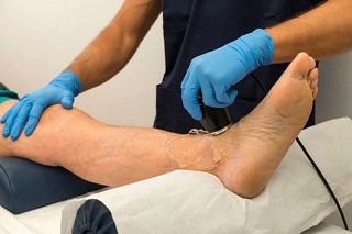 УЗИ-диагностика заболеваний сосудов ног УЗИ-диагностика заболеваний сосудов ног